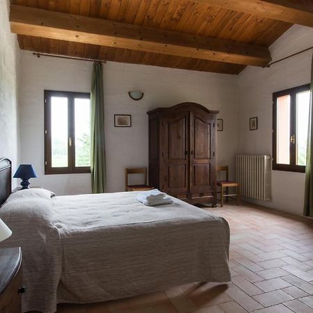 Agriturismo La Lenticchia Фратта-Терме Экстерьер фото