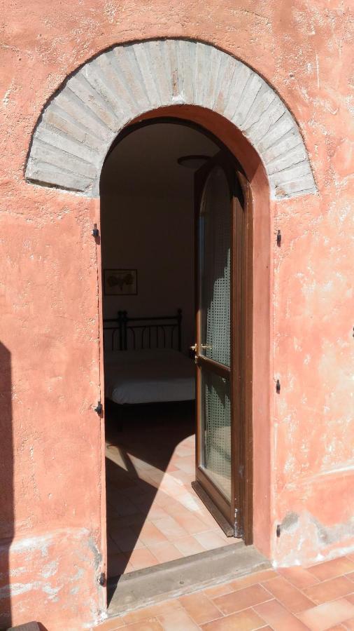 Agriturismo La Lenticchia Фратта-Терме Экстерьер фото