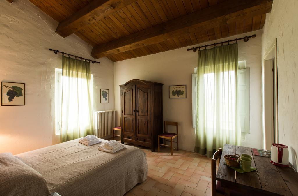 Agriturismo La Lenticchia Фратта-Терме Экстерьер фото